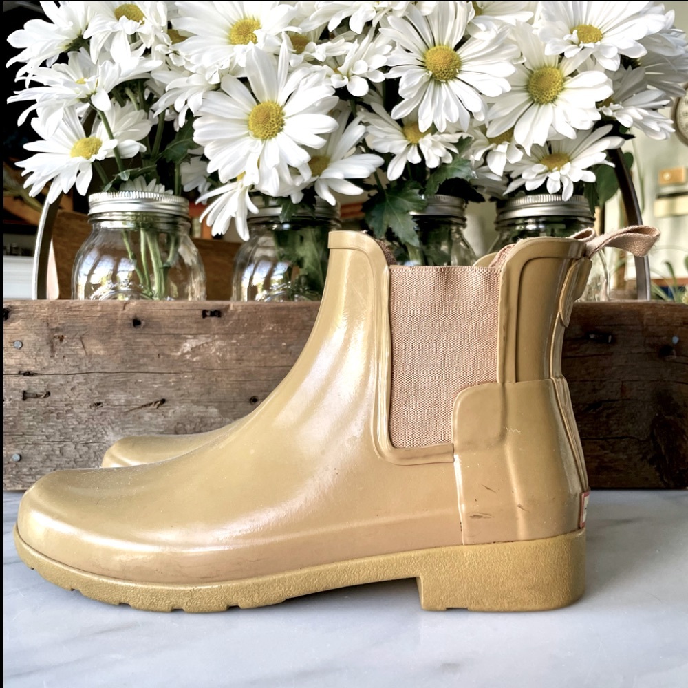 Hunter•Chelsea”Refined”Rubber Rain Boots•US 7•Retired Khaki•Slip-On•Gently Loved - Picture 4 of 14